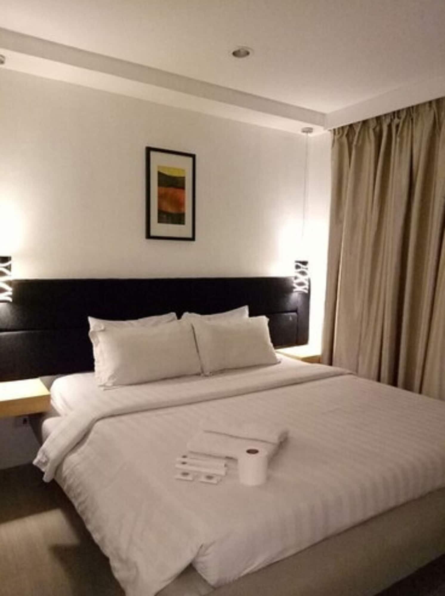 Dragonlink Suites Makati City Dış mekan fotoğraf