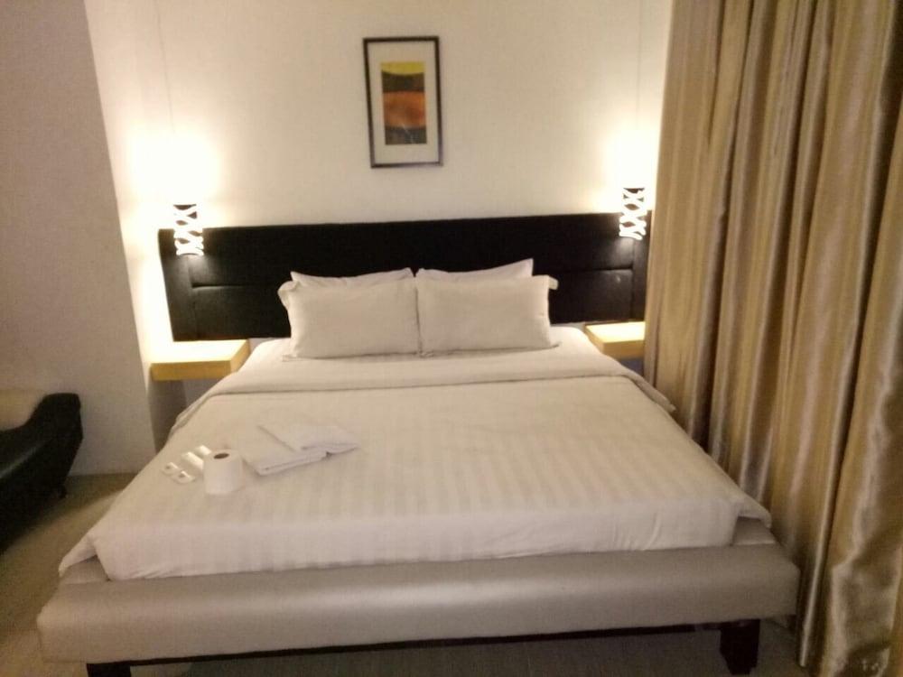 Dragonlink Suites Makati City Dış mekan fotoğraf